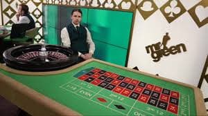titi4d slot app home screen showing live casino tables and sports betting options